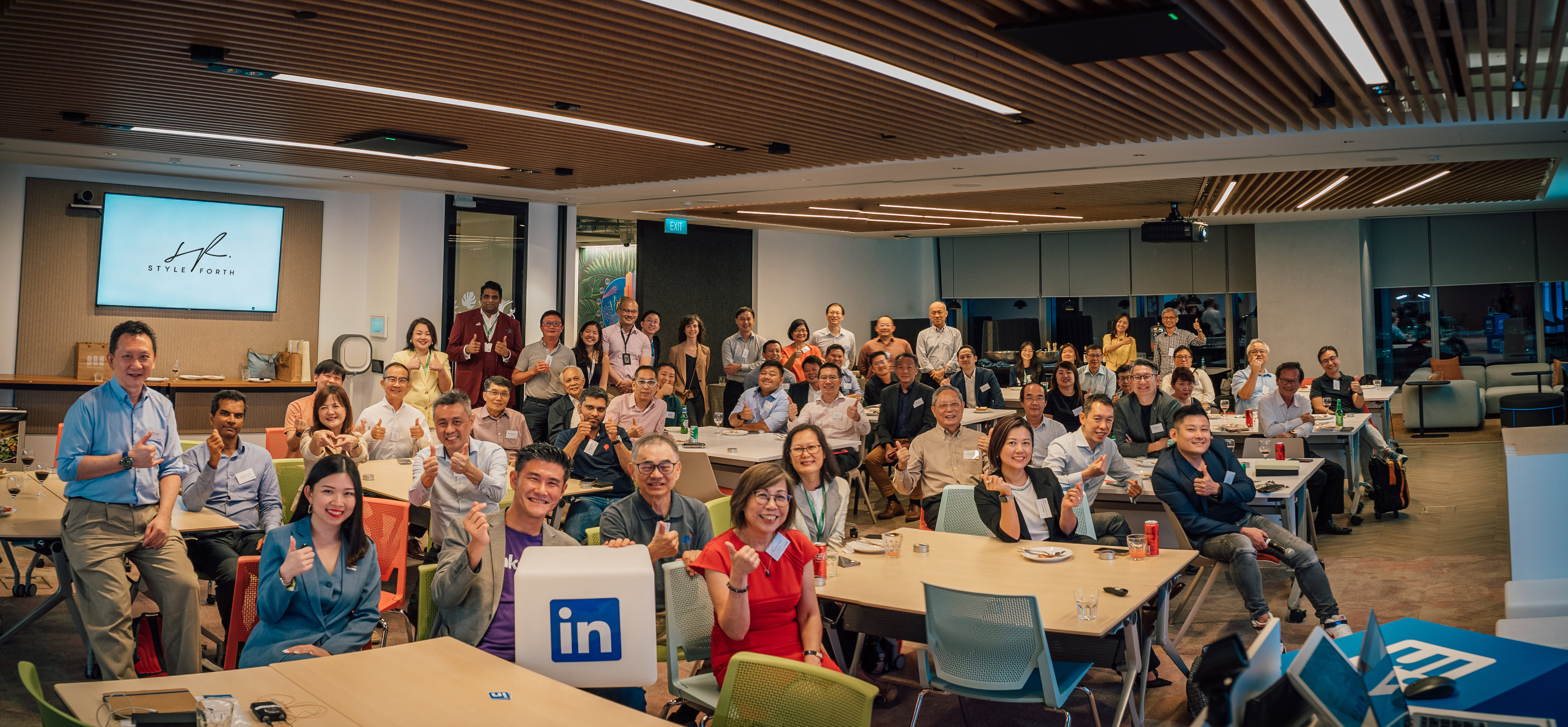 Style Forth corporate colour analysis workshop at LinkedIn Singapore with 50+ professionals